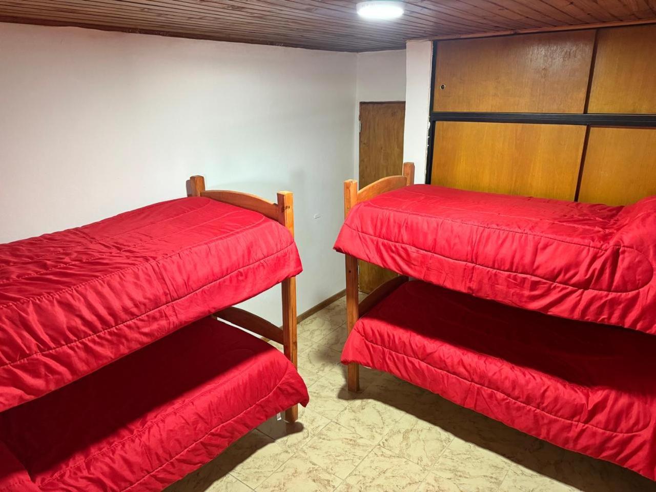Hostal Leolei إل كالافاتي المظهر الخارجي الصورة